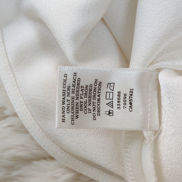 Ann Taylor Embellished Short Sleeve Blouse Small - Picture 5 of 6